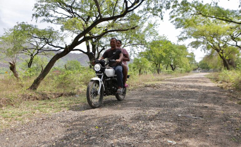 Aguas Blancas y Mariangola tendrán calles pavimentadas y agua de mayor calidad