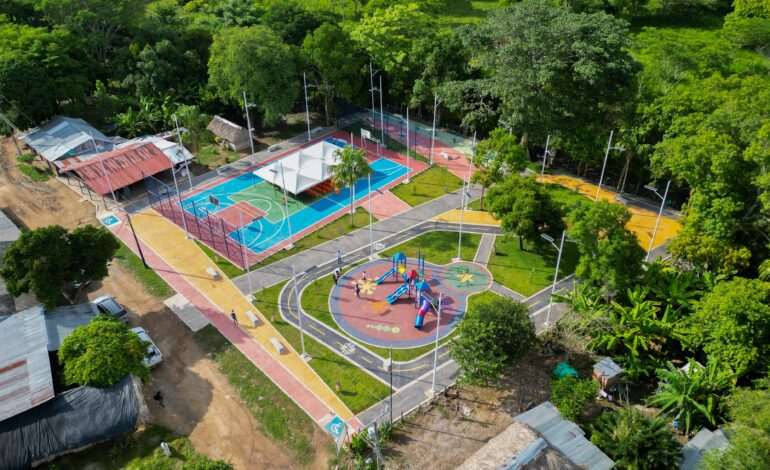 Obras que hacen historia en el Cesar: Gobernadora Elvia Milena Sanjuan entregó parque recreodeportivo en el corregimiento de El Mamey, en Curumaní