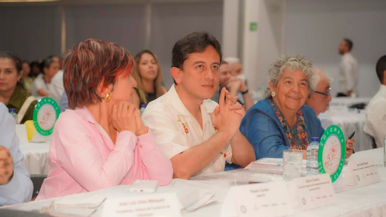 Gobierno invertirá $3.315 millones para que 460 actores de paz en territorios afectados por el conflicto sean proveedores turísticos