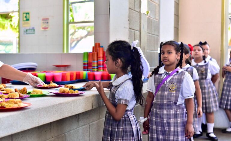 Alcaldía de Valledupar aumenta en más de 7.800 estudiantes cobertura en el Programa de Alimentación Escolar