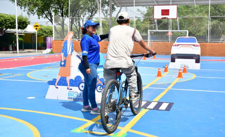 «Bicidestrezas», jornada exitosa de capacitación a usuarios de bicicletas en el Cesar