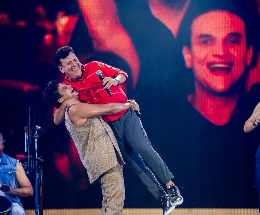 Carlos Bloom, el gran homenajeado por Silvestre Dangond