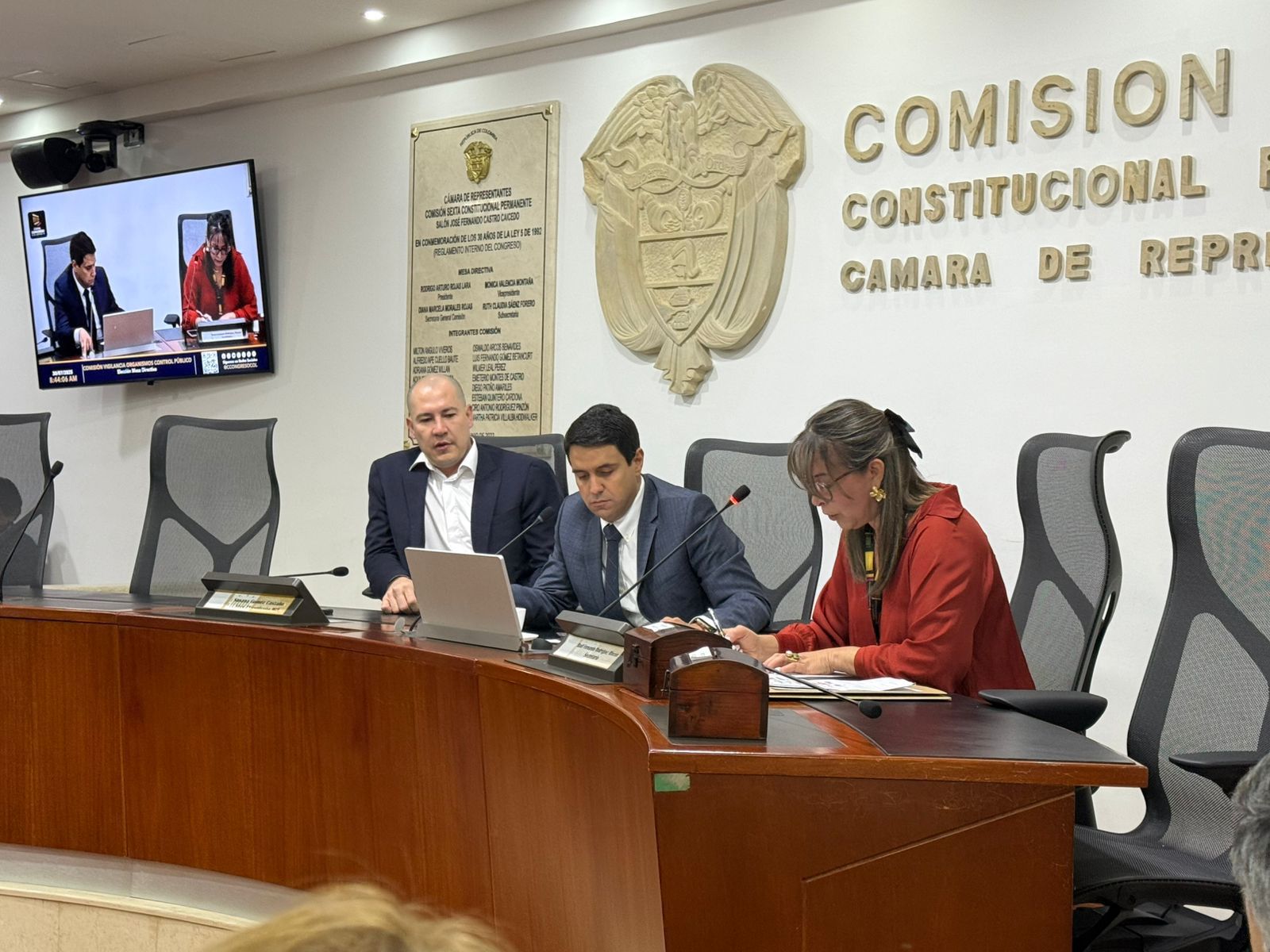 Carlos Felipe Quintero cierra con aplausos su gestión como presidente de la Comisión de Vigilancia a los Organismos de Control