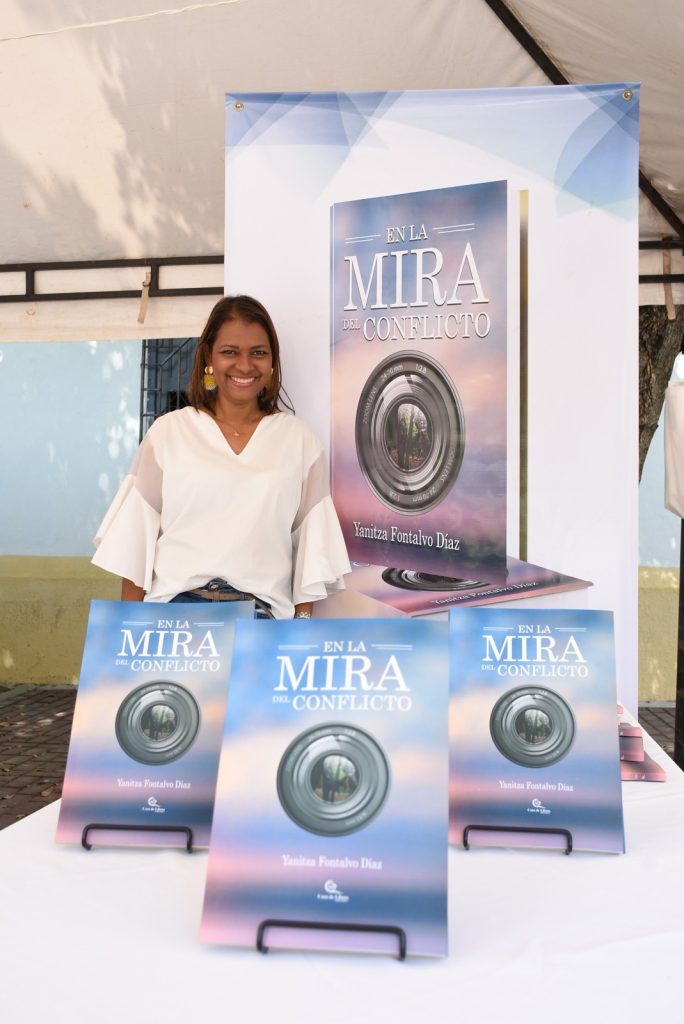 ‘En la mira del conflicto’, un libro sobre periodistas Cesar ahora en inglés en Kindle