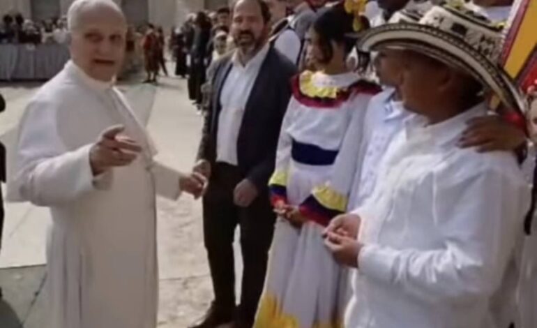 Niños de la Casa Lúdica de Agustín Codazzi llevaron el arte y la esperanza ante el Papa en Italia