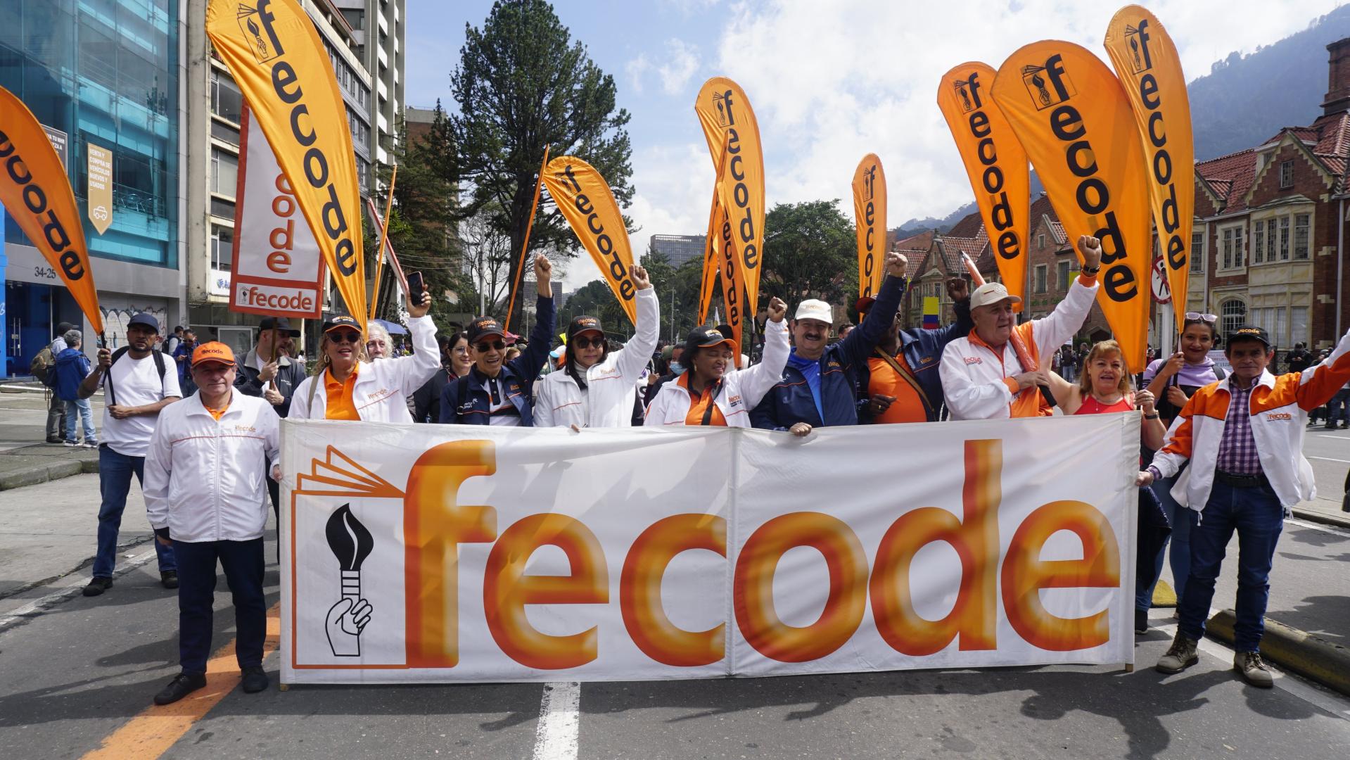 Fecode convoca paro nacional de 24 horas este 30 de octubre: docentes saldrán a las calles en todo el país