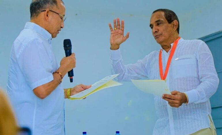 Rafa Manjarrez ya es doctor Honoris causa de la Unica Universidad Católica Americana de Brandon, Estados Unidos