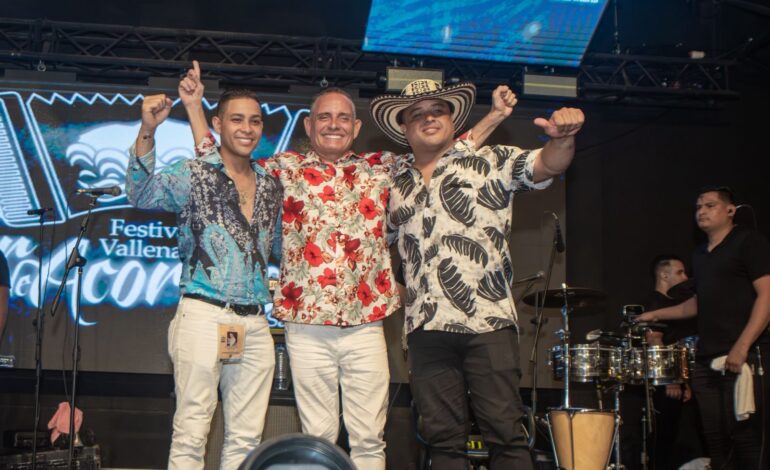 Exitoso el Festival Mar de Acordeones de Santa Marta que coronó a sus nuevos reyes. Javier Rodrigo Álvarez es el nuevo rey de Acordeón Profesional