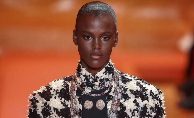 Valentina Castro hace historia  con Victoria’s Secret