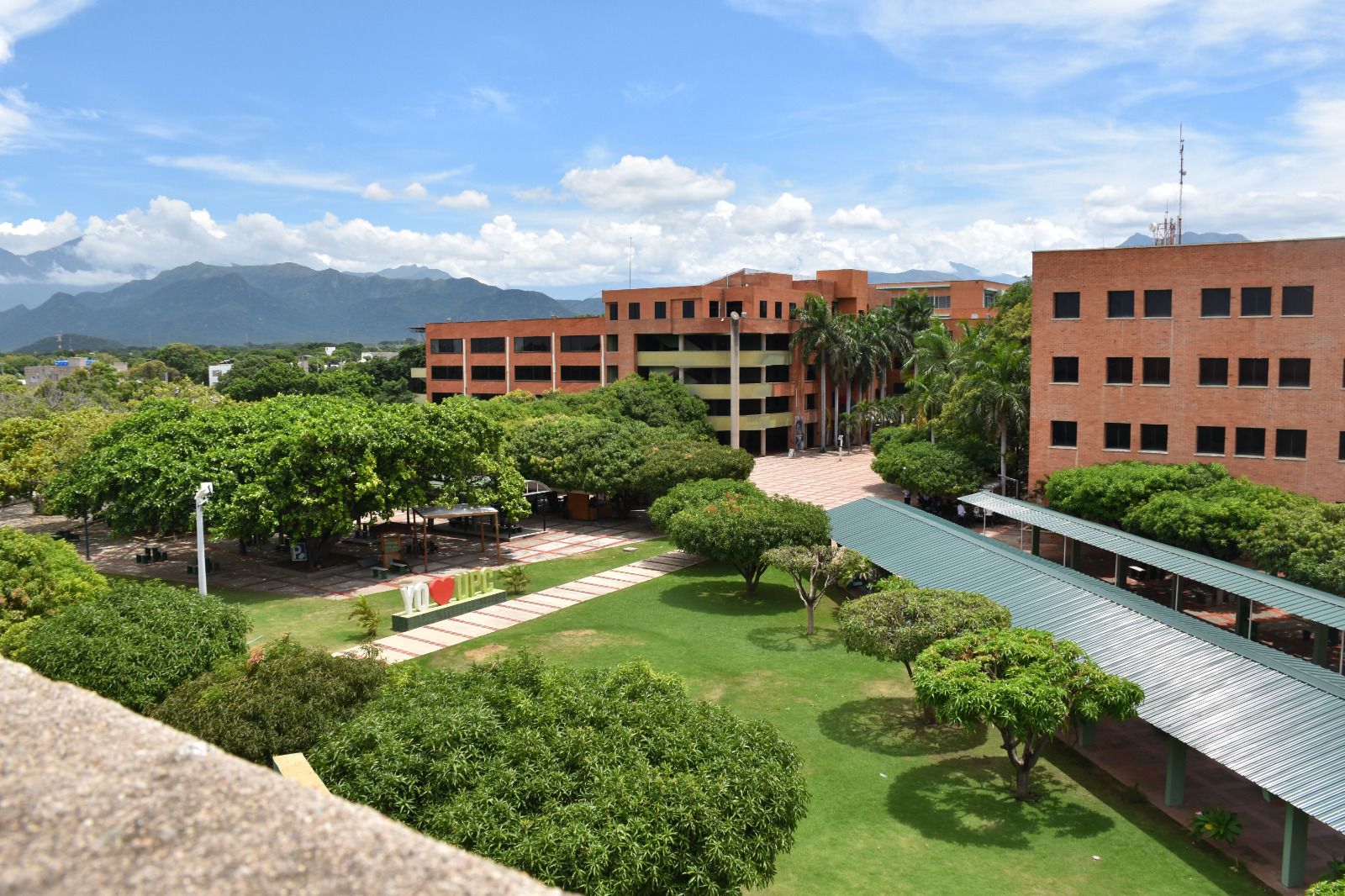 UPC amplía plazo de inscripciones hasta el 11 de noviembre para todos sus programas