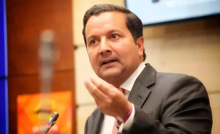 David Luna le exige a Petro definir postura frente a Maduro y el narcotráfico tras declaraciones de Donald Trump