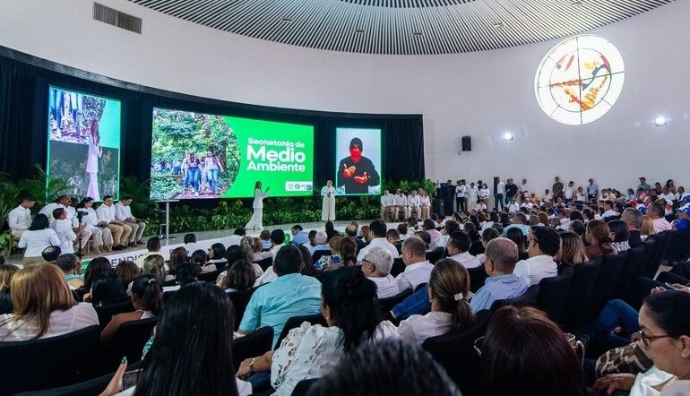 Gobernadora del Cesar rindió cuentas y reportó 85% de cumplimiento en metas del Plan de Desarrollo