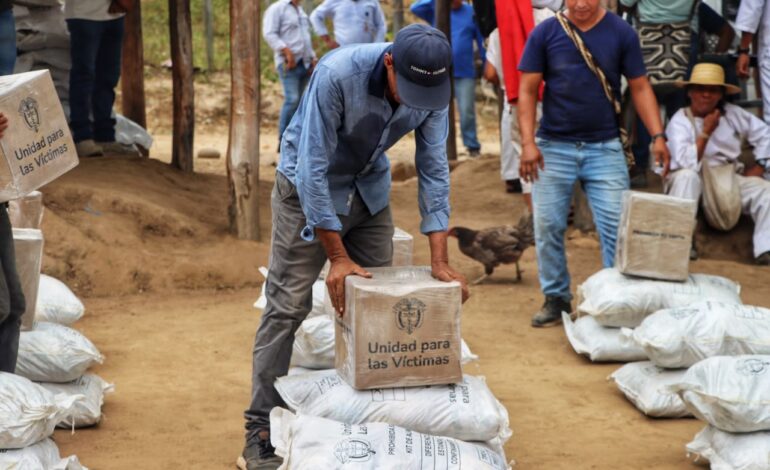Para atender situación de confinamiento, Unidad para las Víctimas entregó ayuda humanitaria a comunidad Wiwa en La Guajira
